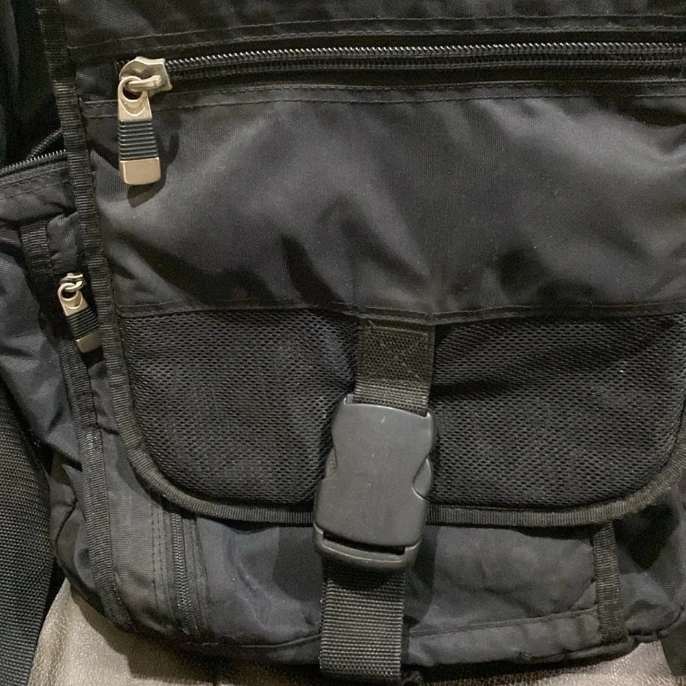 Men’s Black Laptop Backpack Bag Utility Practical Office On-the-Go